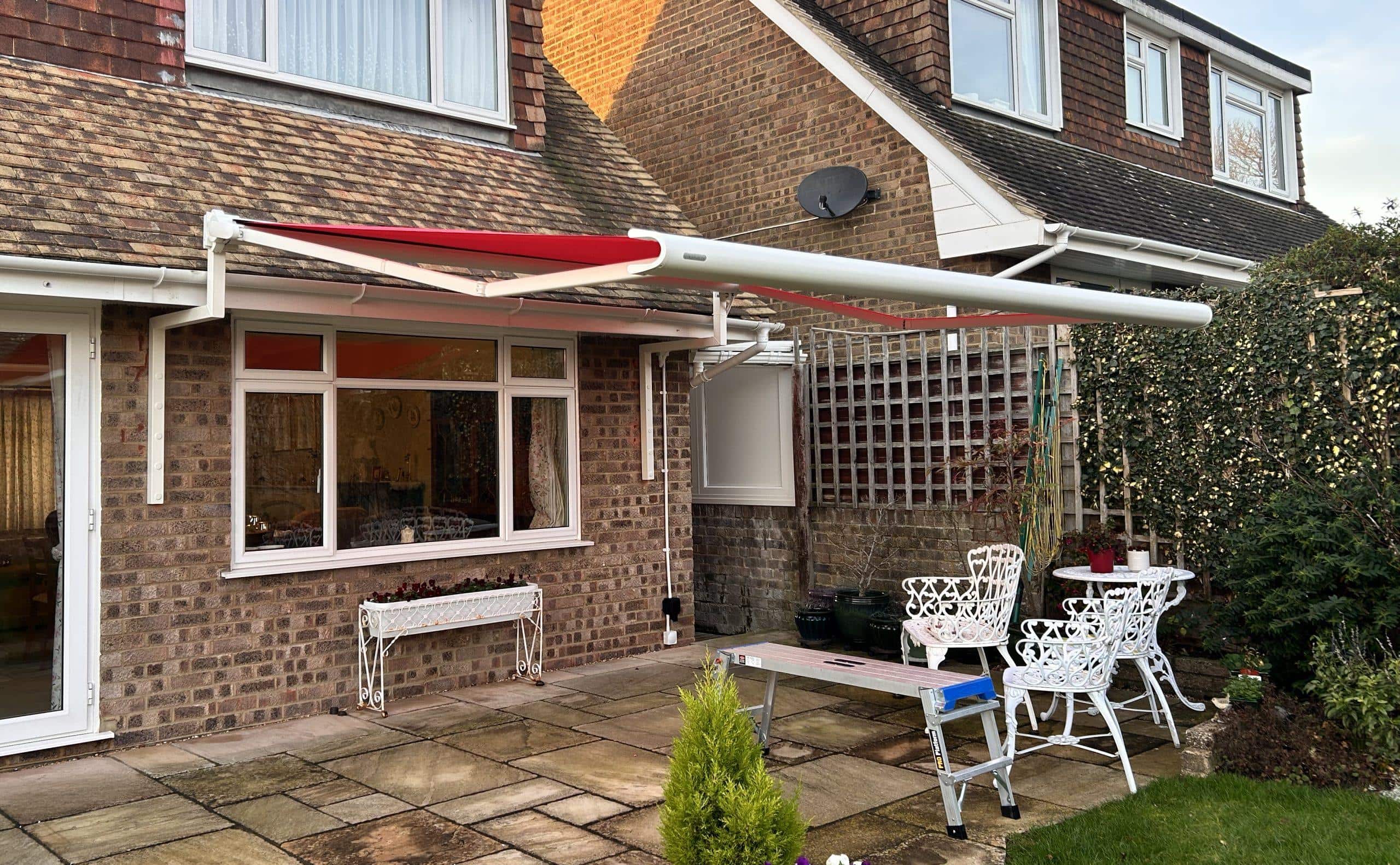 High-quality outdoor patio shading system for gardens and patios. Durable, weather-resistant, and st.